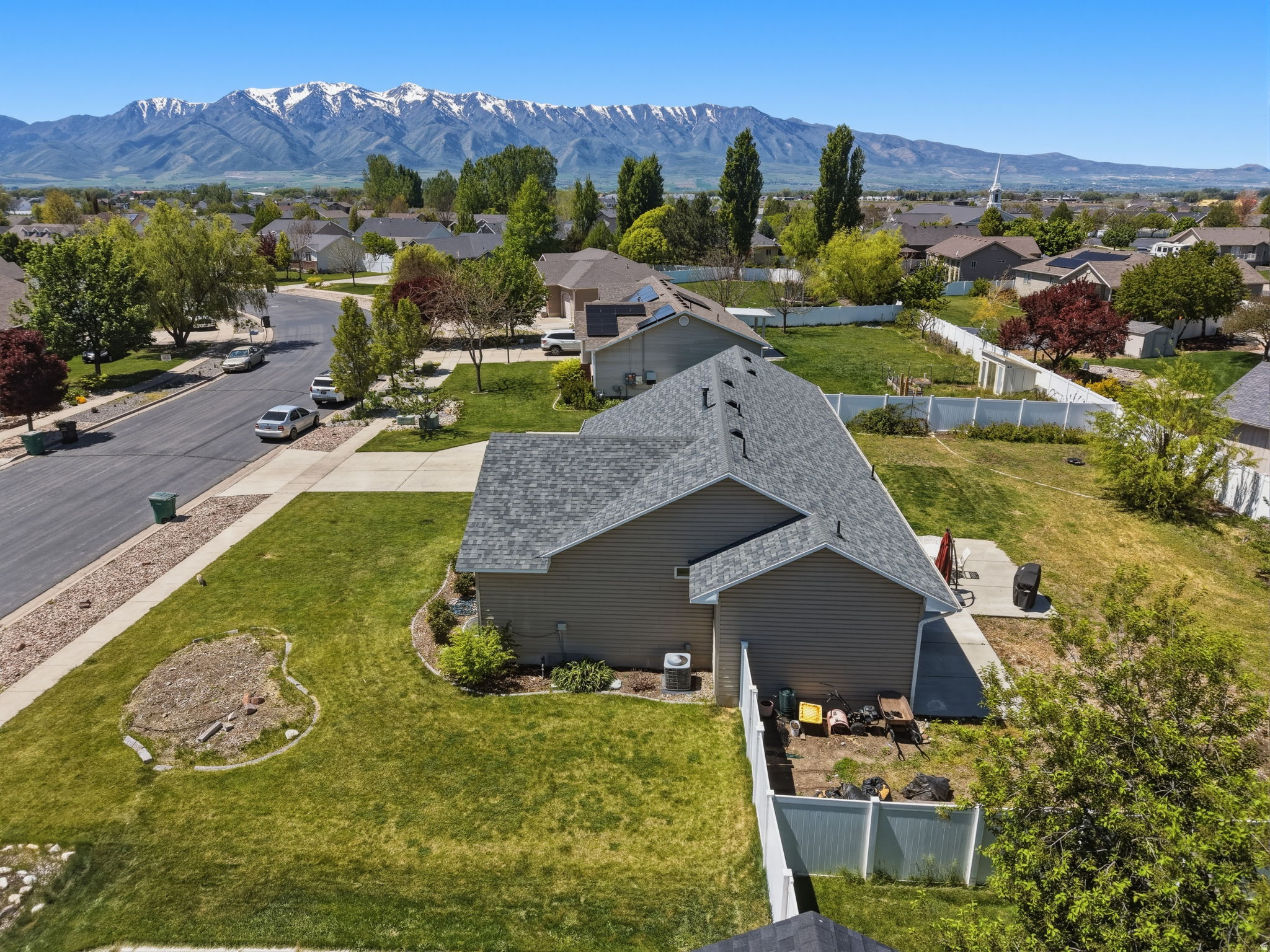 NIBLEY GARDENS - Residential