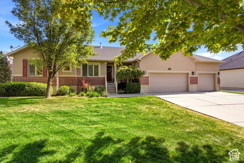 Photo of 3056 N 550 W, Pleasant View, UT 84414 (MLS # 2189655)