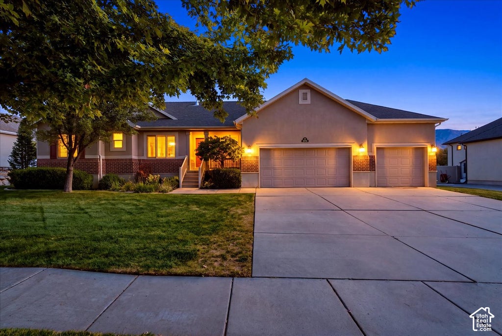 Photo of 3056 N 550 W, Pleasant View, UT 84414 (MLS # 2189655)