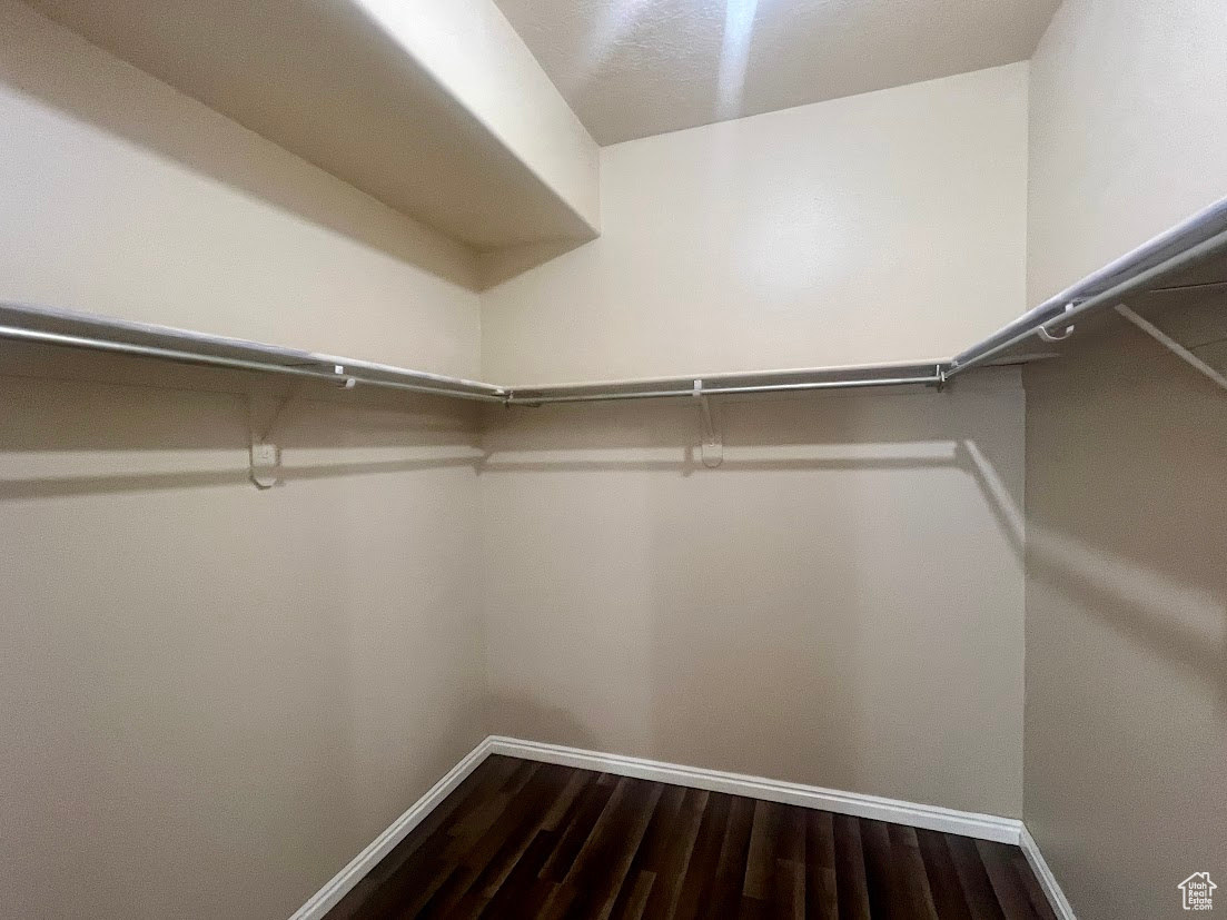 OVERLAKE - Residential