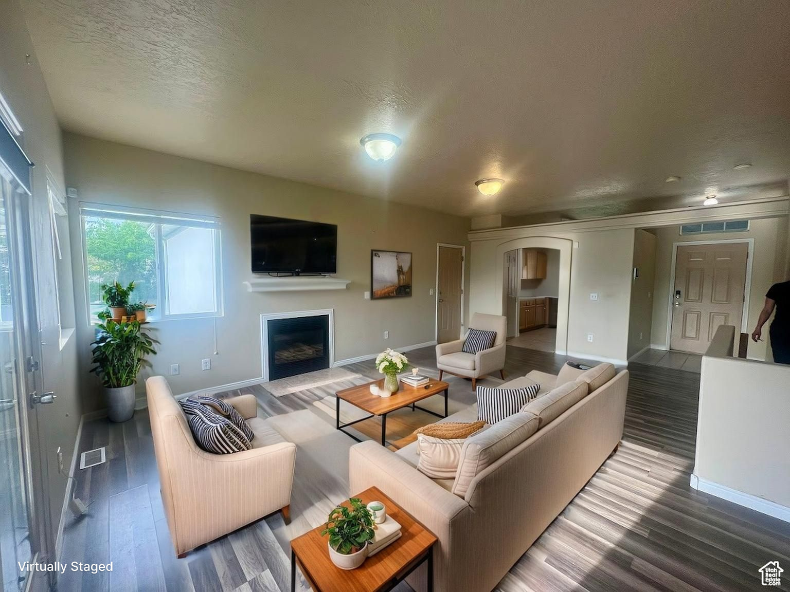 OVERLAKE - Residential