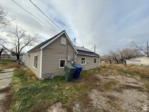 Tiny photo for 870 W ELLIS ST, Ogden, UT 84401 (MLS # 2128764)