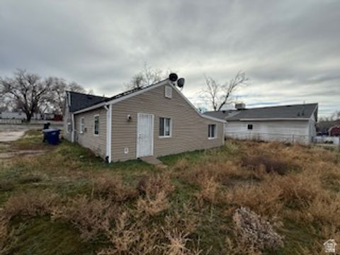 Tiny photo for 870 W ELLIS ST, Ogden, UT 84401 (MLS # 2128764)