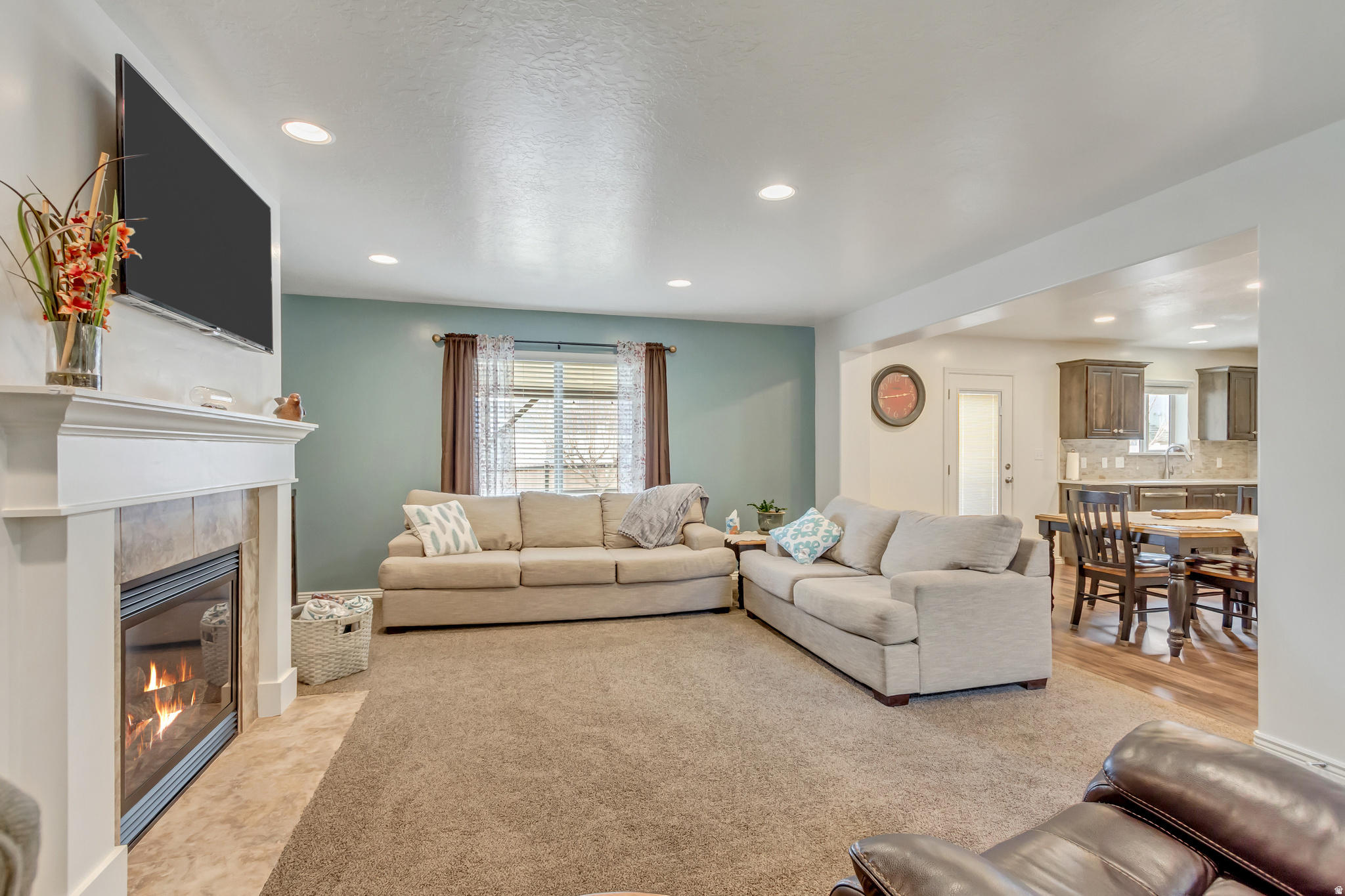 RIDGE - Residential