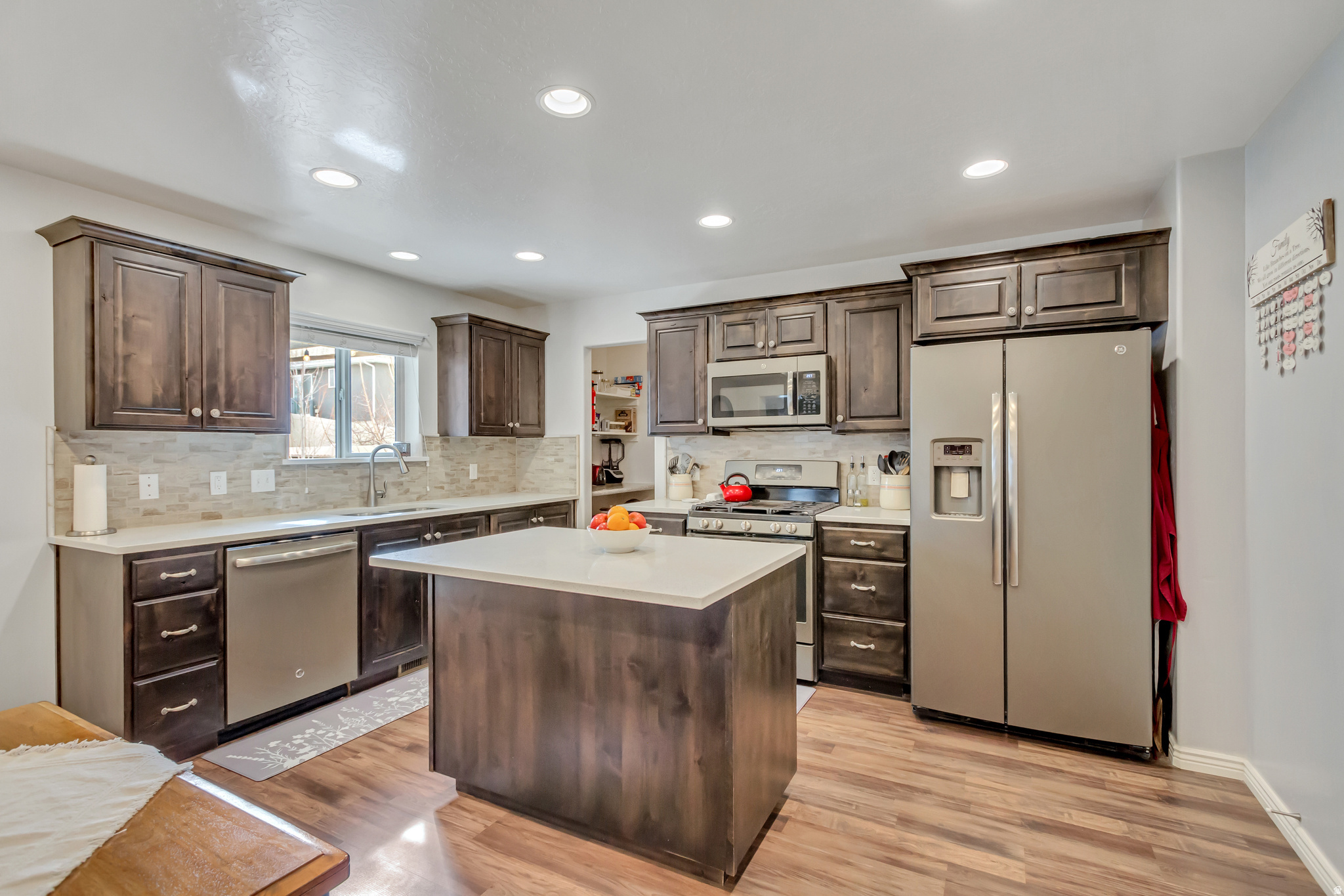 RIDGE - Residential