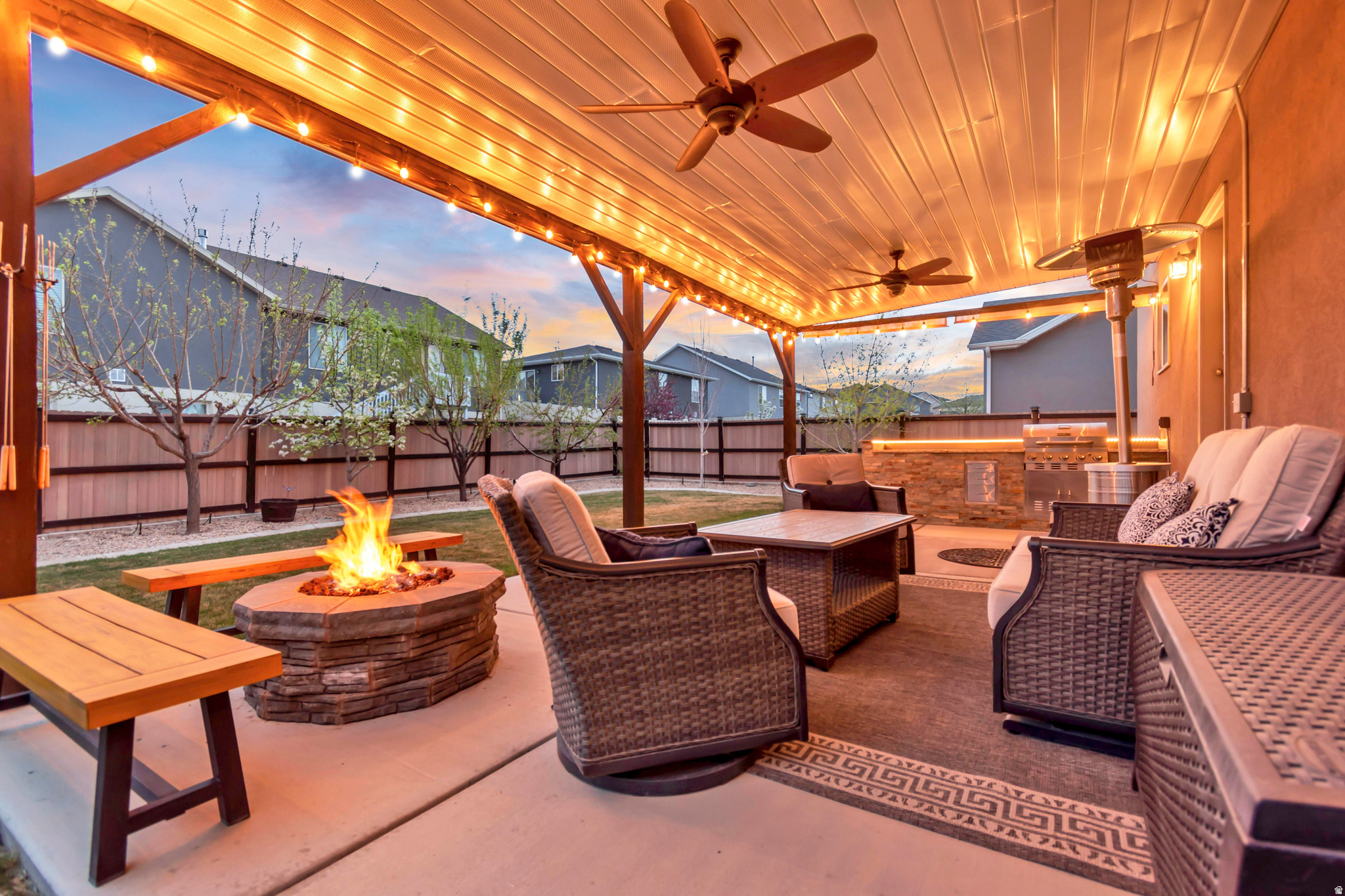 RIDGE - Residential