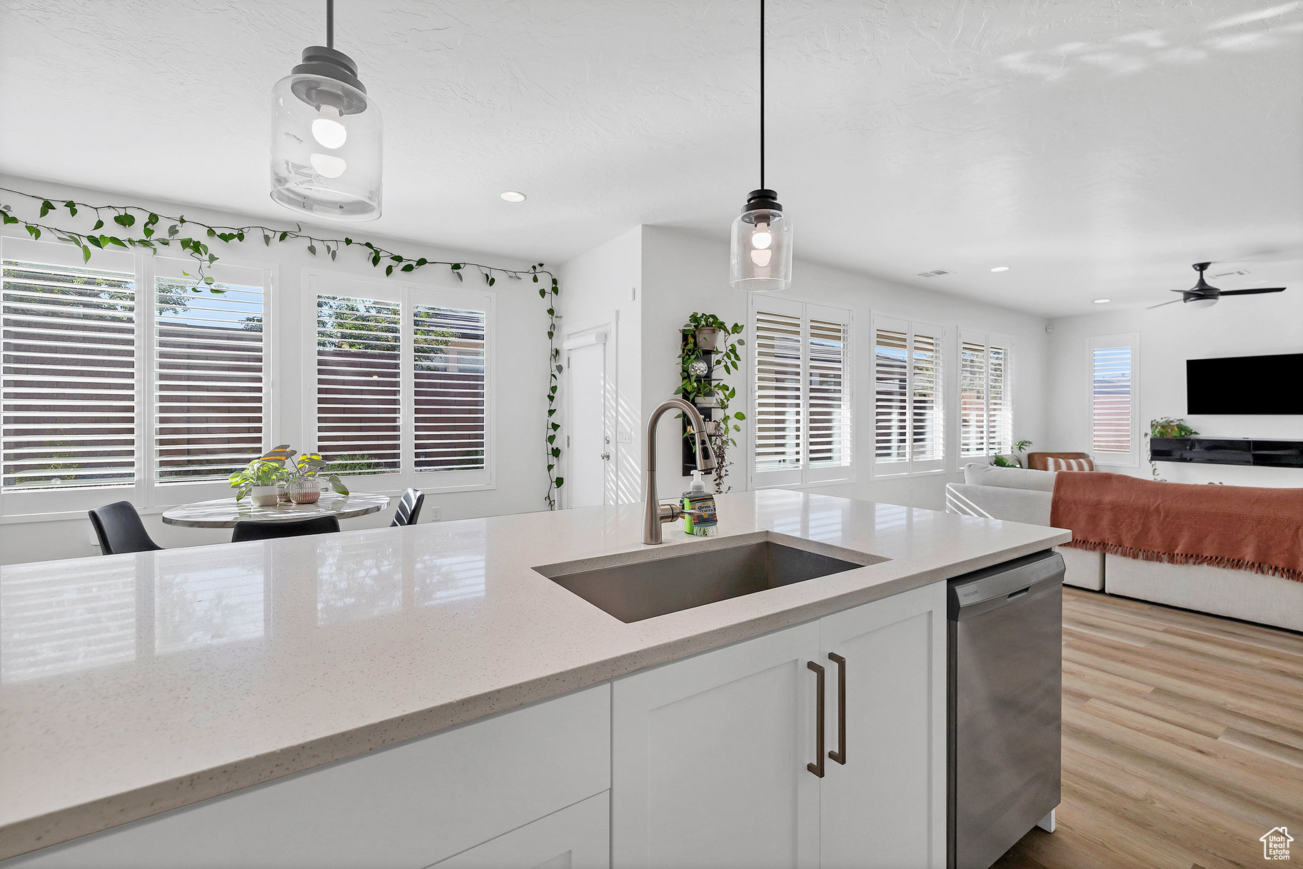 DESERT VISTA AT DESERT CANYONS PH 3 - Residential