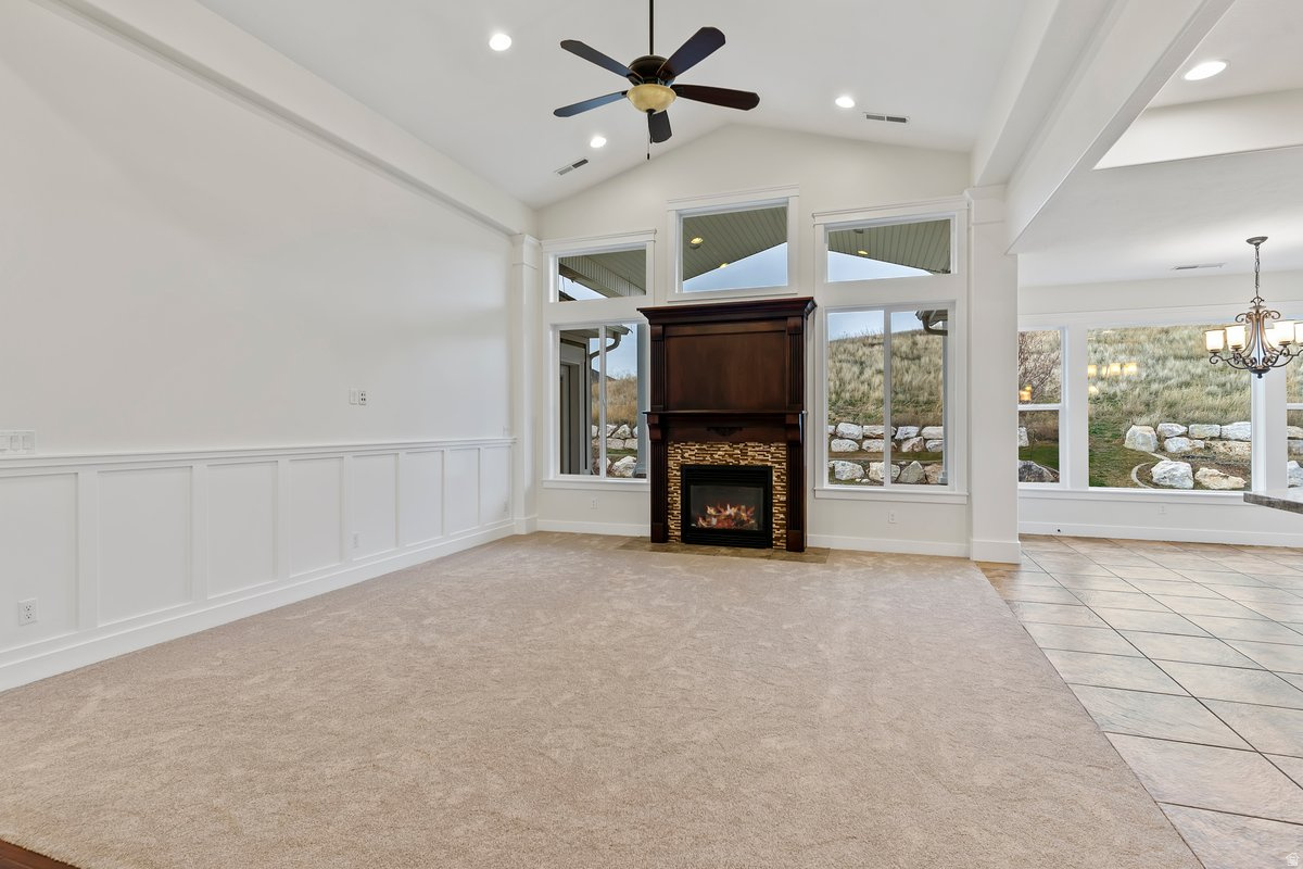 COTTONWOODS - Residential