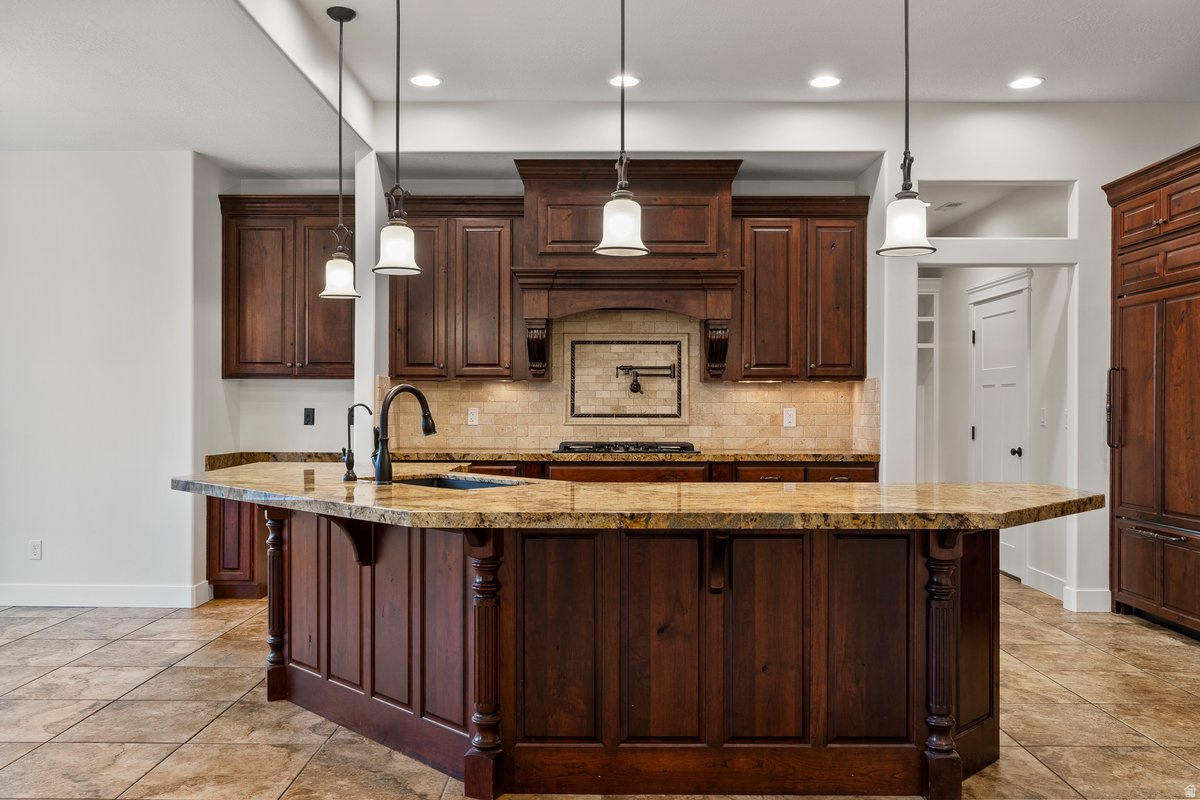 COTTONWOODS - Residential