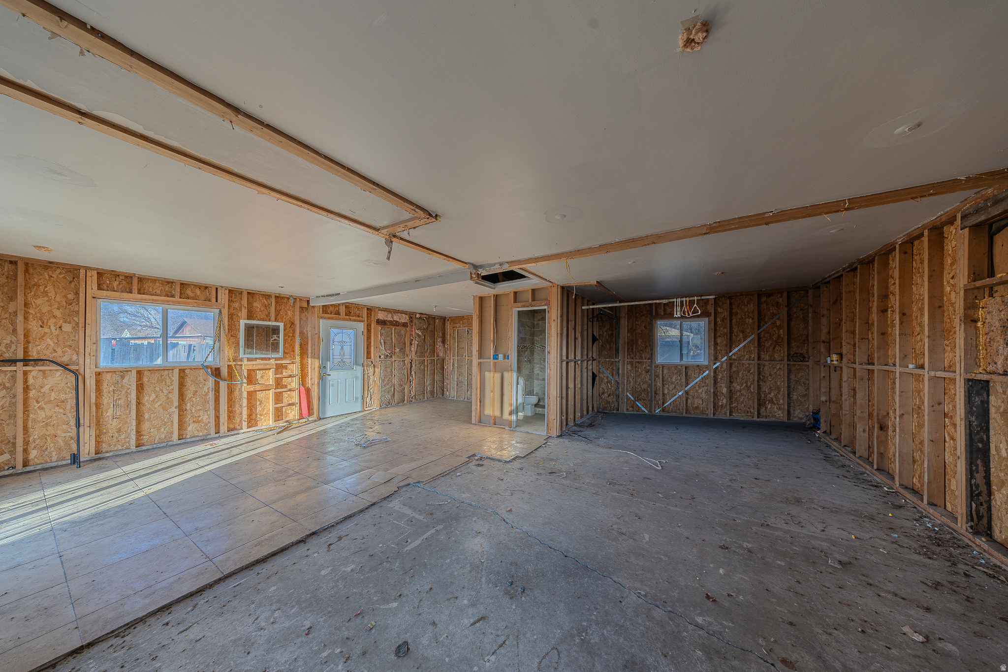 MONROE GARDENS - Residential