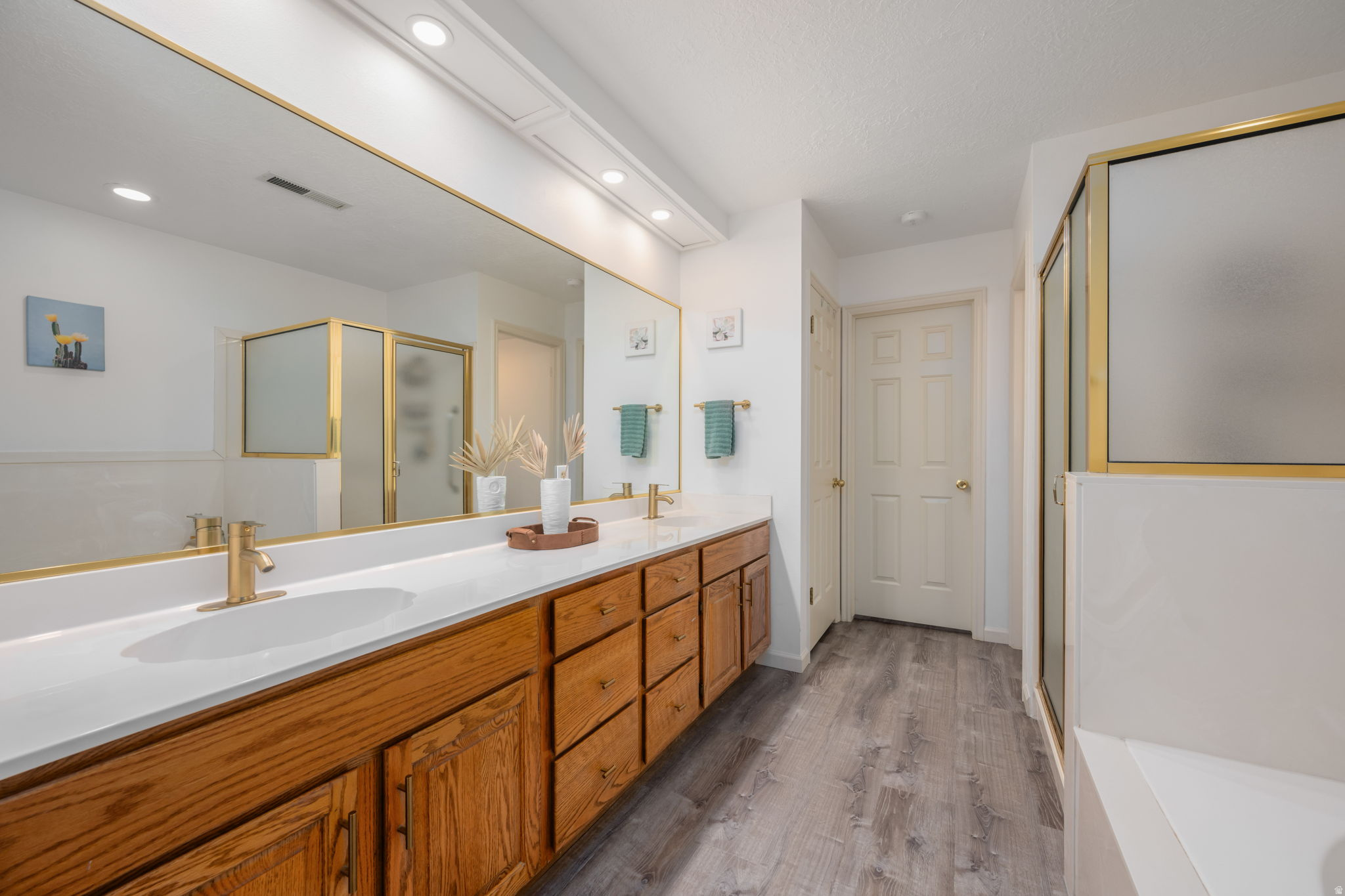 HILLS 1 - Residential