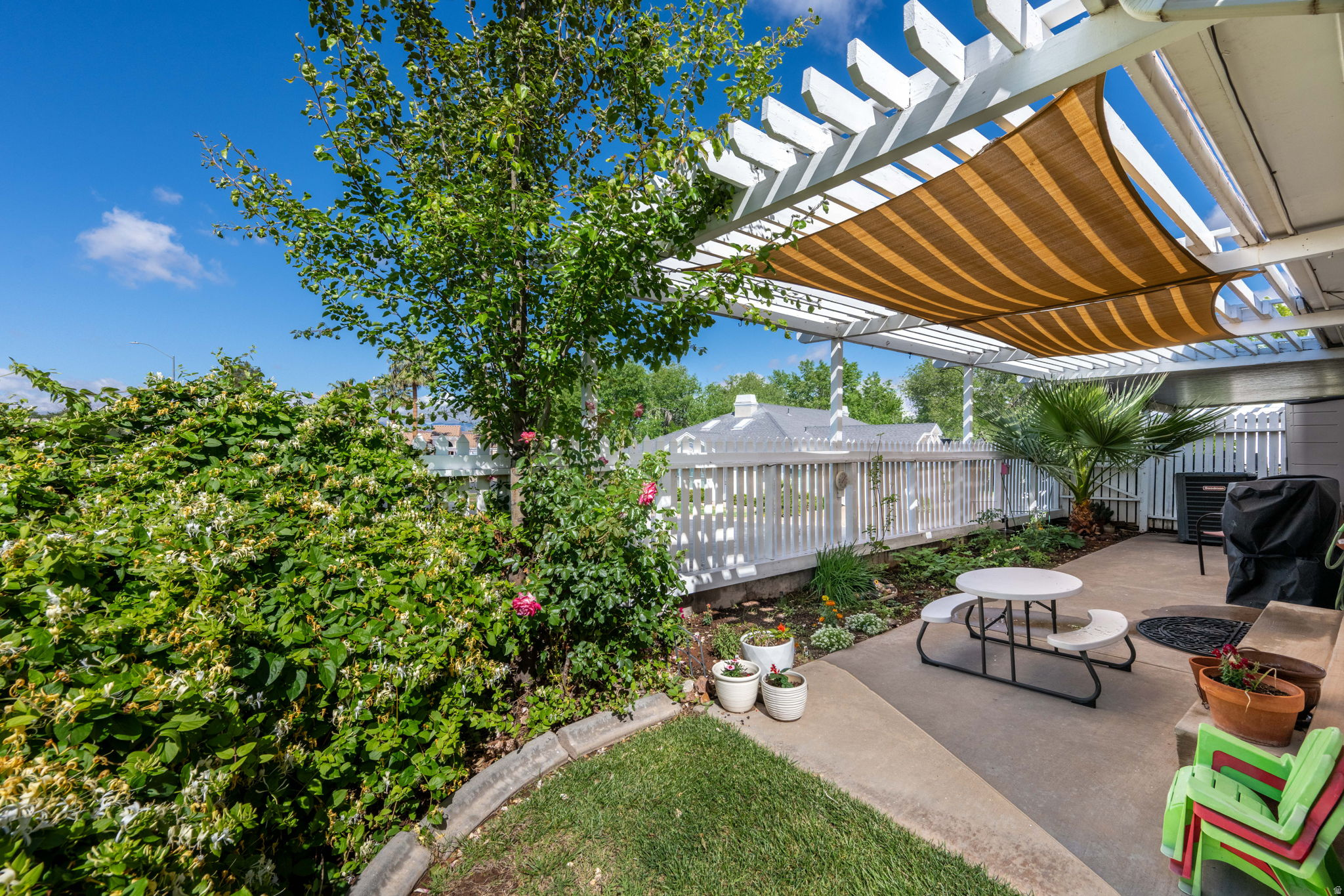 HILLS 1 - Residential