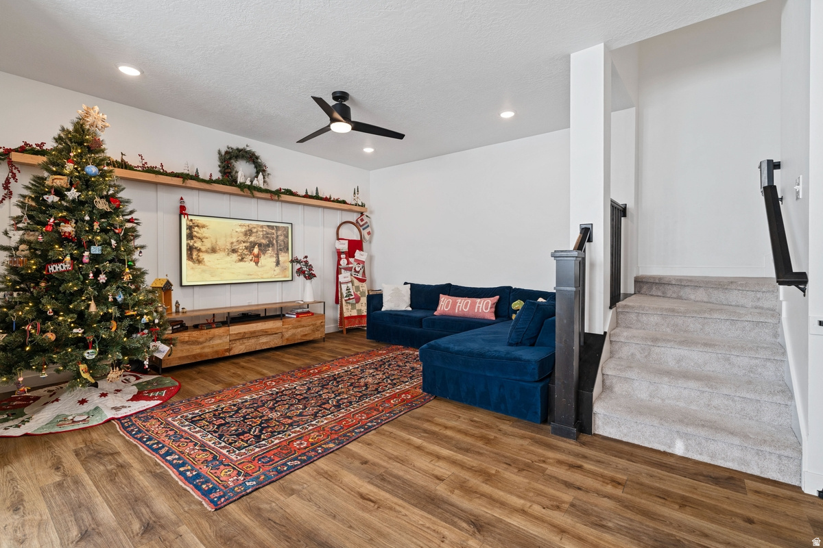 RIDGE - Residential Lease