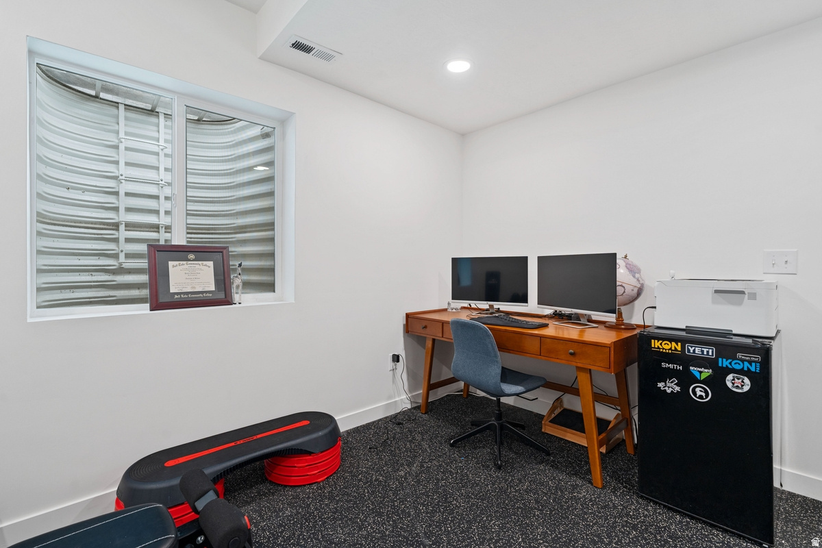 RIDGE - Residential Lease