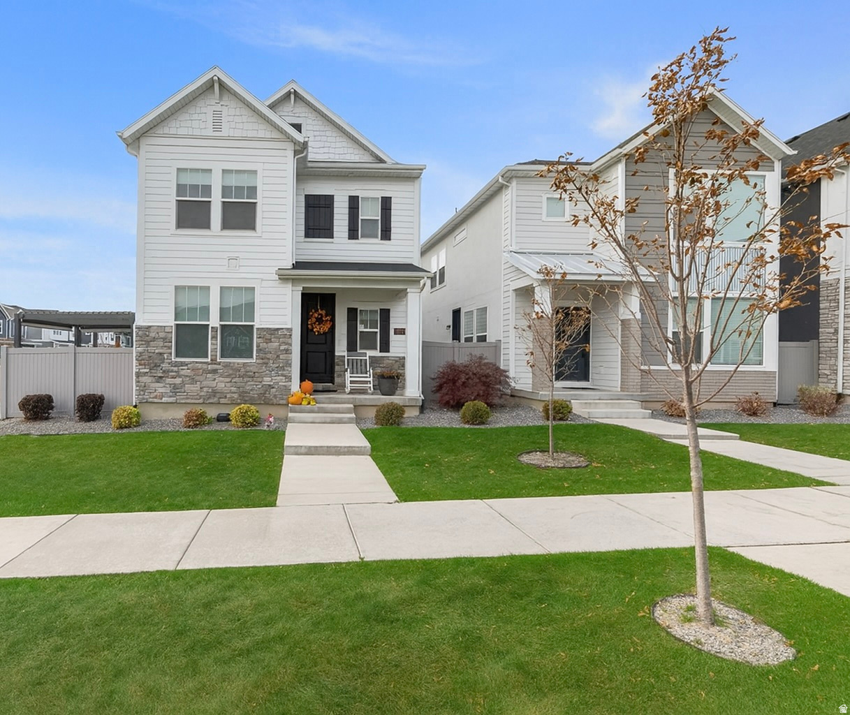 RIDGE - Residential Lease