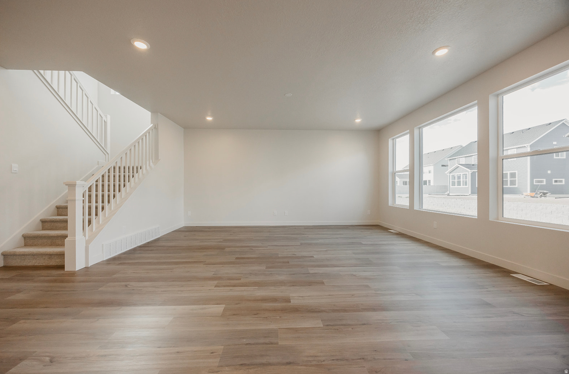FIREFLY - Residential