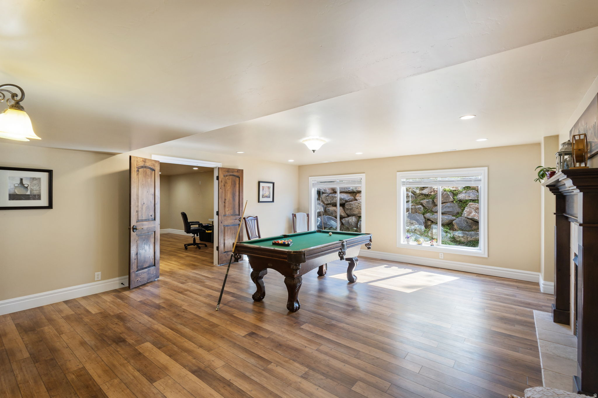 PELICAN BAY - Residential