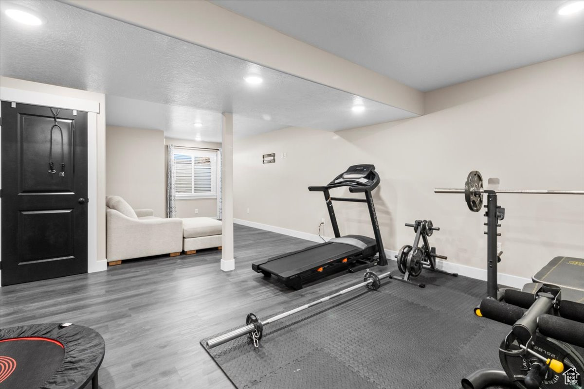 CENTERFIELD ESTATES - Residential