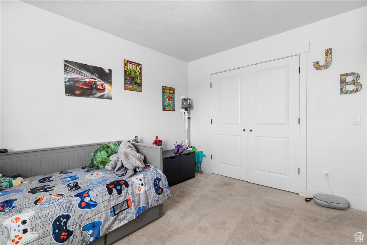 CENTERFIELD ESTATES - Residential