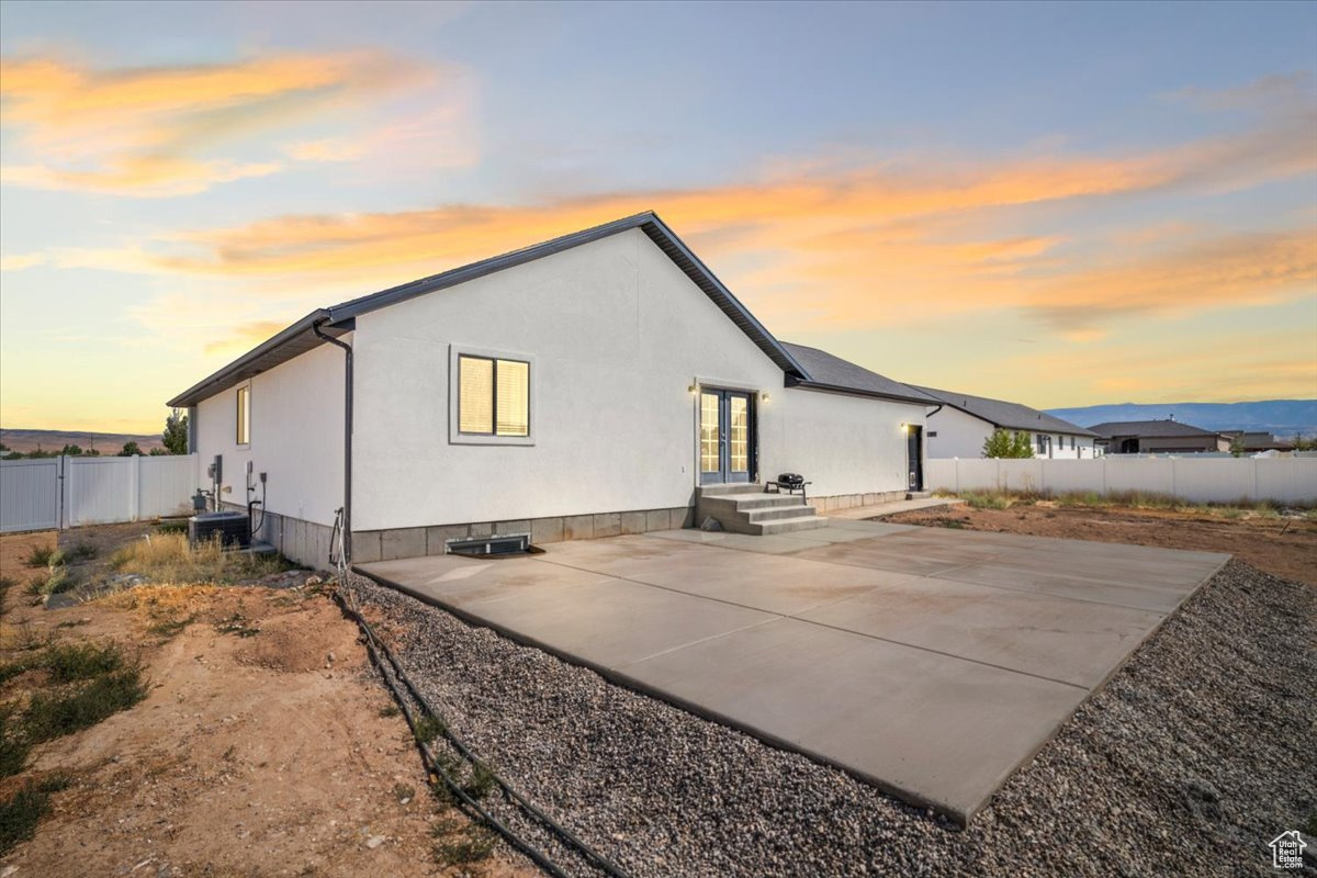 CENTERFIELD ESTATES - Residential