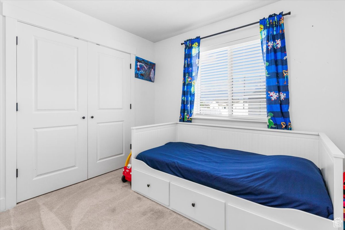 CENTERFIELD ESTATES - Residential