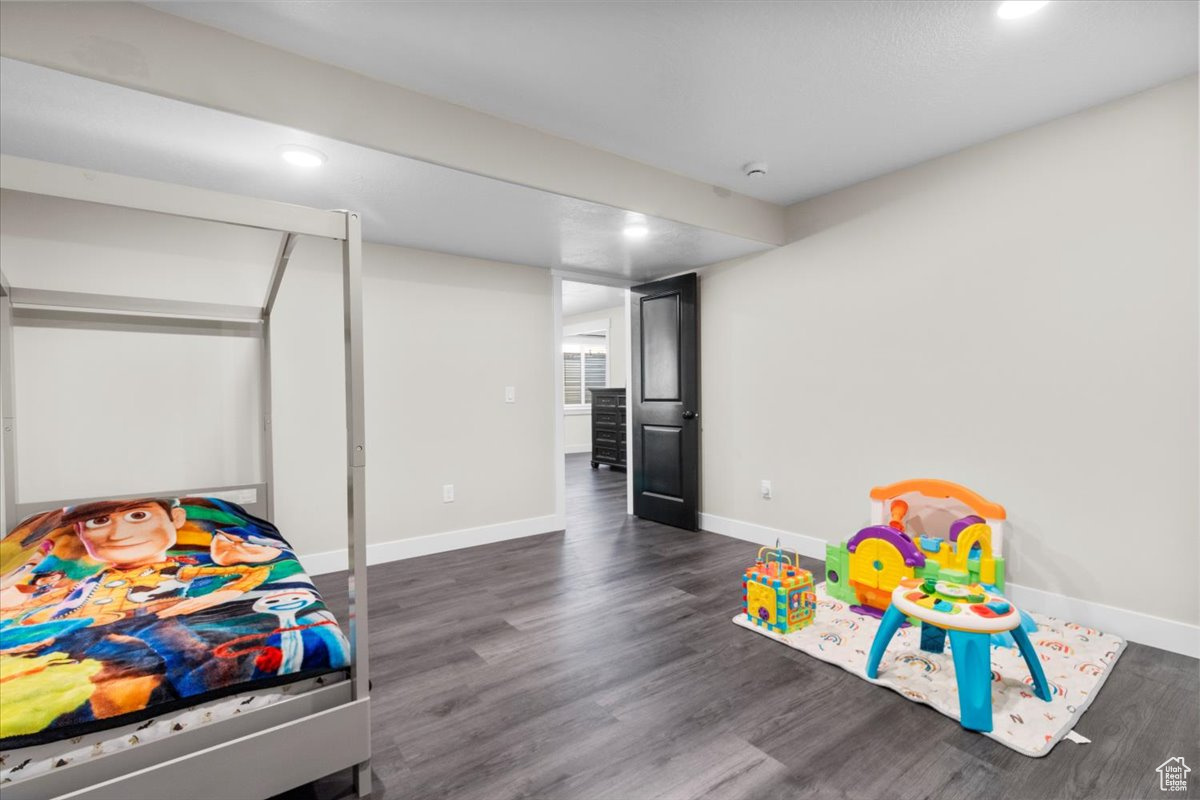 CENTERFIELD ESTATES - Residential