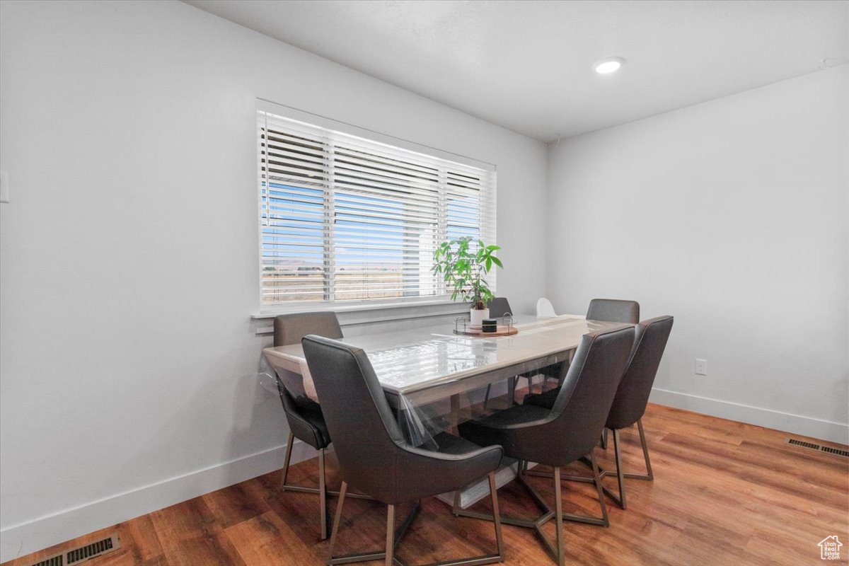 CENTERFIELD ESTATES - Residential