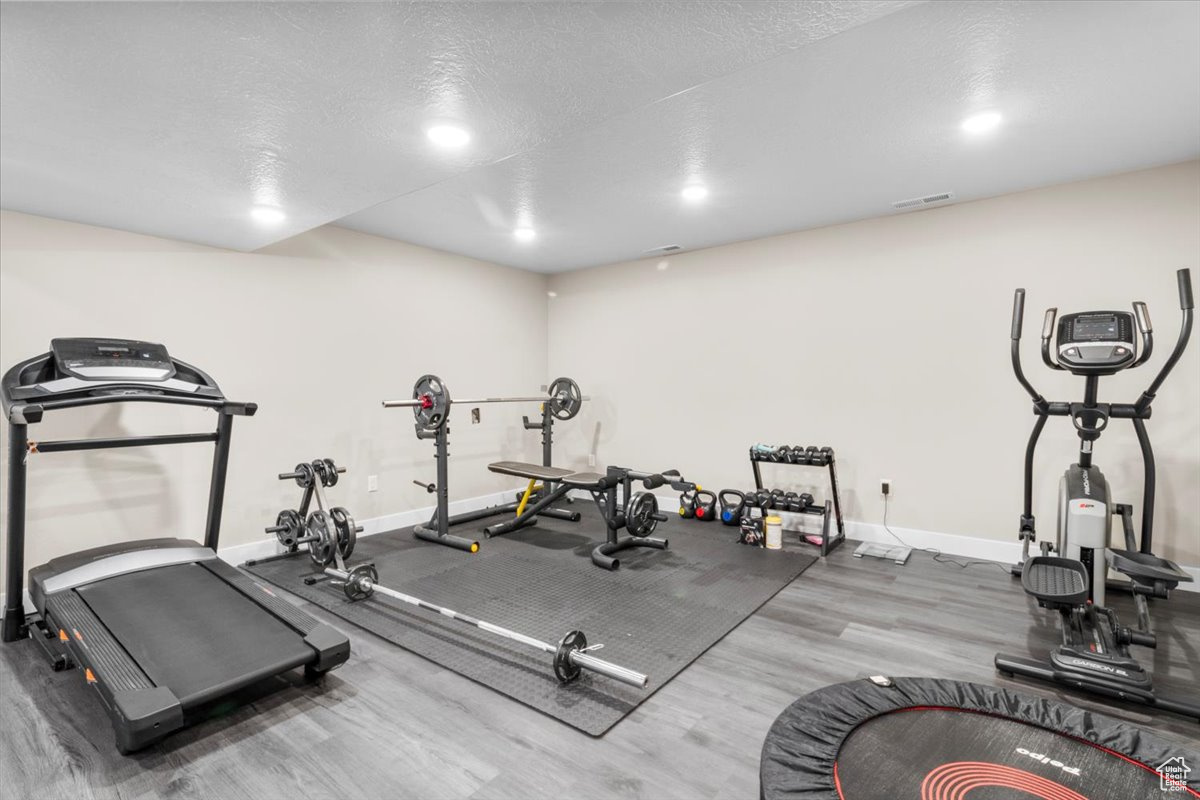 CENTERFIELD ESTATES - Residential