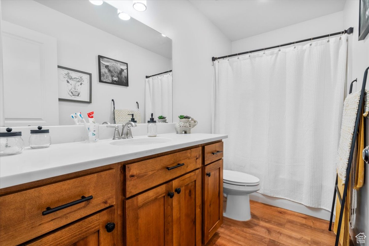 CENTERFIELD ESTATES - Residential