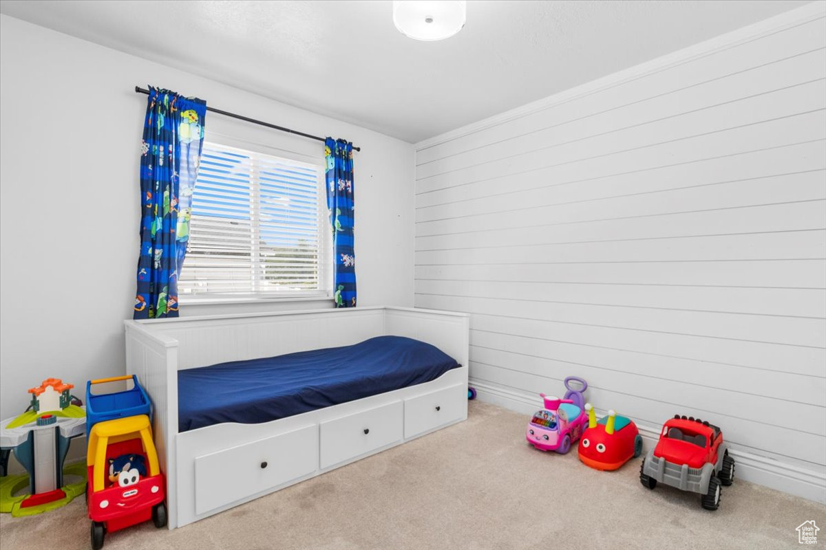 CENTERFIELD ESTATES - Residential