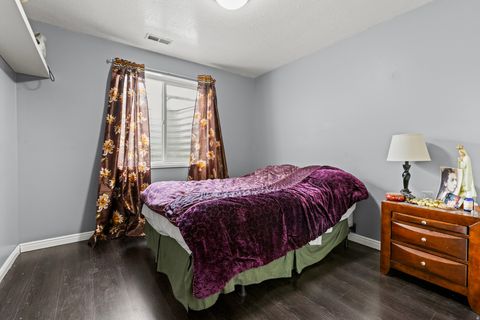 Tiny photo for 2955 S 1375 W, Syracuse, UT 84075 (MLS # 2137042)
