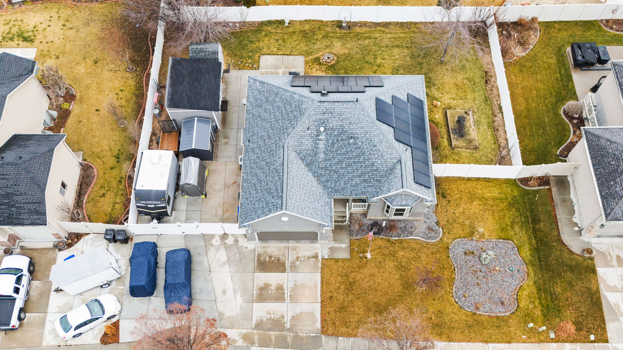 COUNTRY GARDENS - Residential