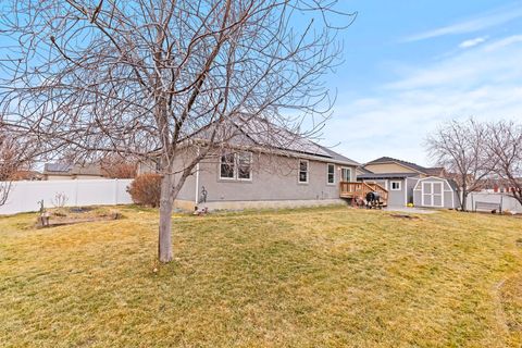 Tiny photo for 2955 S 1375 W, Syracuse, UT 84075 (MLS # 2137042)