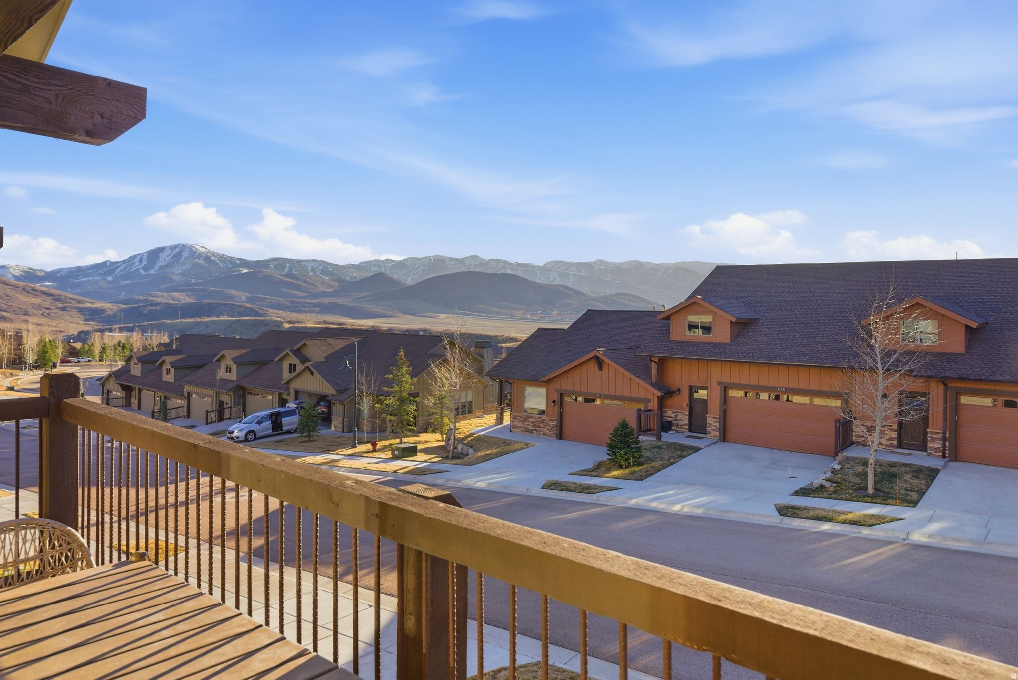 BLACK ROCK RIDGE - Residential