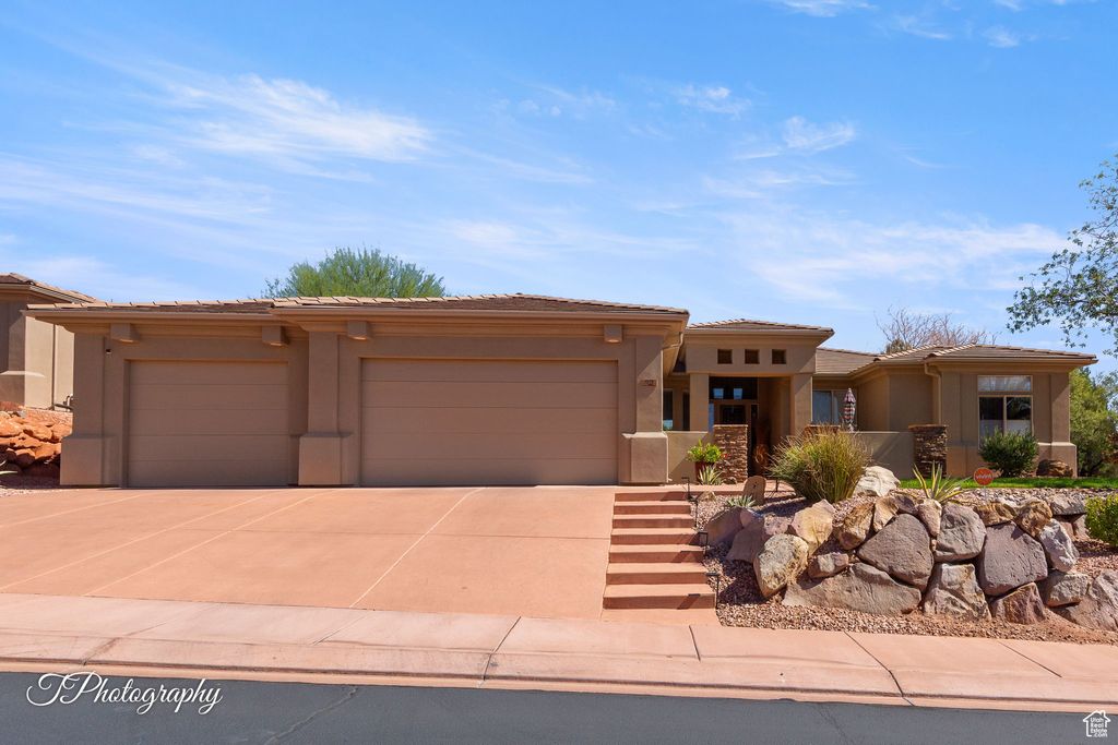 Photo of 1578 N PALO VERDE DR, Saint George, UT 84770 (MLS # 2119267)