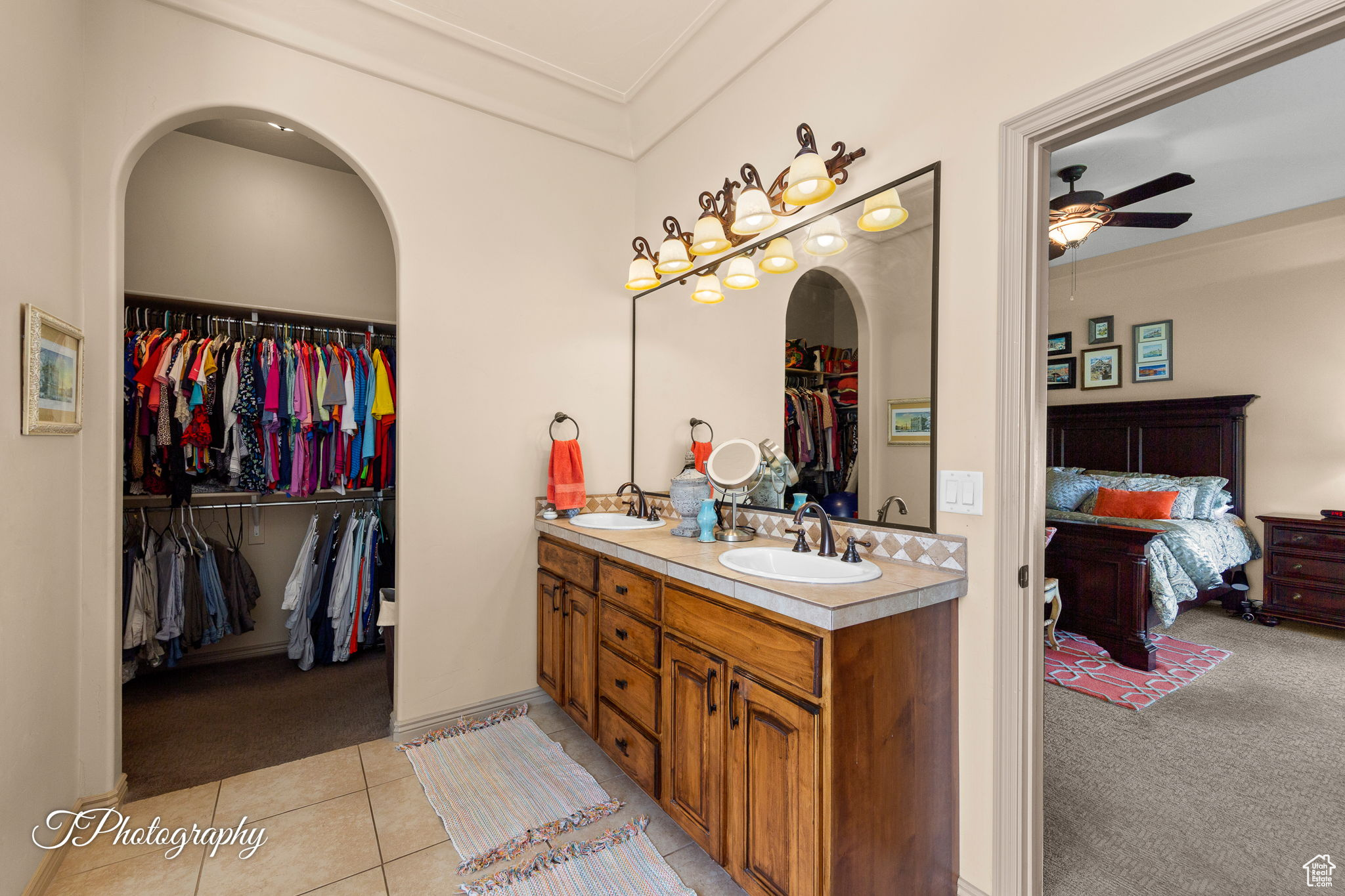 PARADISE CANYON 5 - Residential