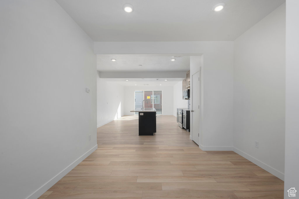 AXIS TOWNHOMES - Residential