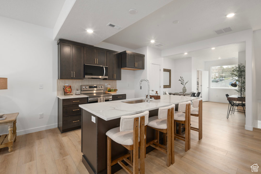 AXIS TOWNHOMES - Residential