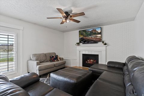 Tiny photo for 1351 E BAER RD, Fruit Heights, UT 84037 (MLS # 2142654)