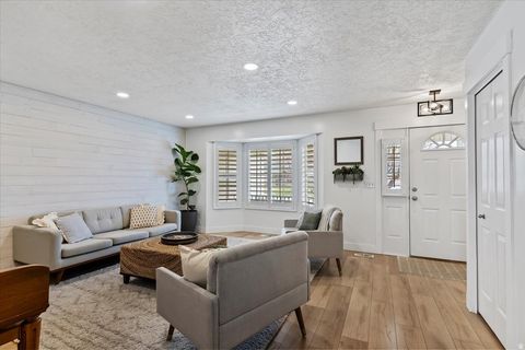 Tiny photo for 1351 E BAER RD, Fruit Heights, UT 84037 (MLS # 2142654)