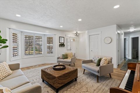 Tiny photo for 1351 E BAER RD, Fruit Heights, UT 84037 (MLS # 2142654)