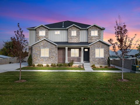 Tiny photo for 341 E 100 S, Santaquin, UT 84655 (MLS # 2139594)