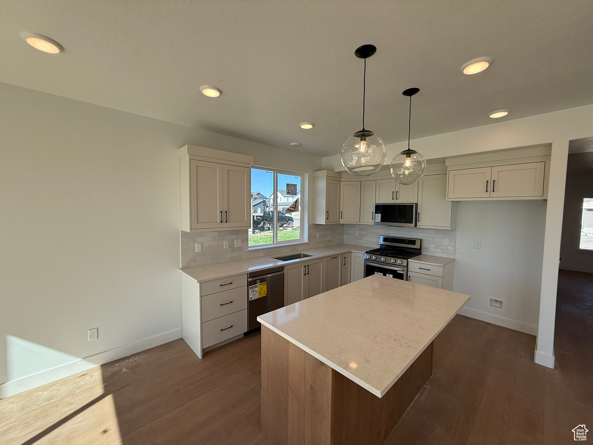 CANYON ESTATES SUBDIVISION PHASE 5 - Residential