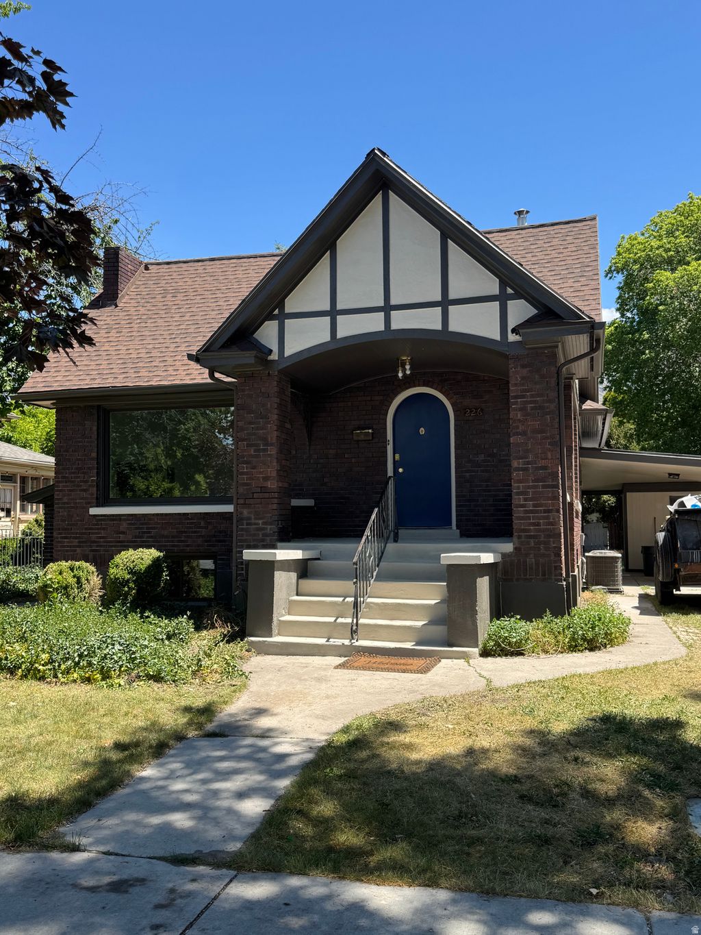 Photo of 226 N 300 W, Provo, UT 84601 (MLS # 2160432)