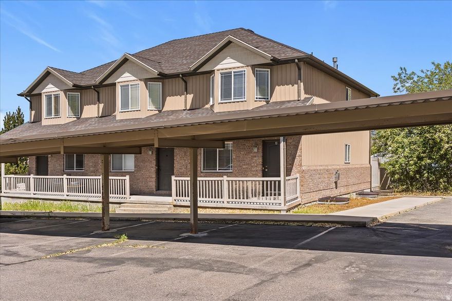 Beautifully maintained 3-bedroom townhome in a prime Perry location! This clean, move-in ready home offers comfortable living with an open, functional layout and plenty of natural light throughout. Pride of ownership shows in every detail, making it an easy choice for buyers looking for low-maintenance living. Enjoy the convenience of quick highway access-perfect for commuters-while still being close to local parks, schools, and everyday amenities. The low HOA keeps monthly costs affordable while maintaining the community's appeal. Whether you're a first-time buyer, downsizing, or investing, this is an opportunity you won't want to miss.