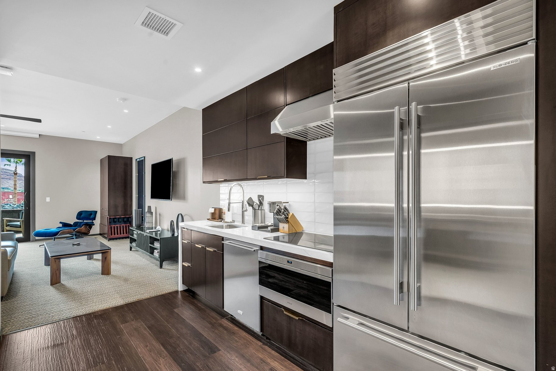 BLACK DESERT VILLAGE CONDOS - Residential