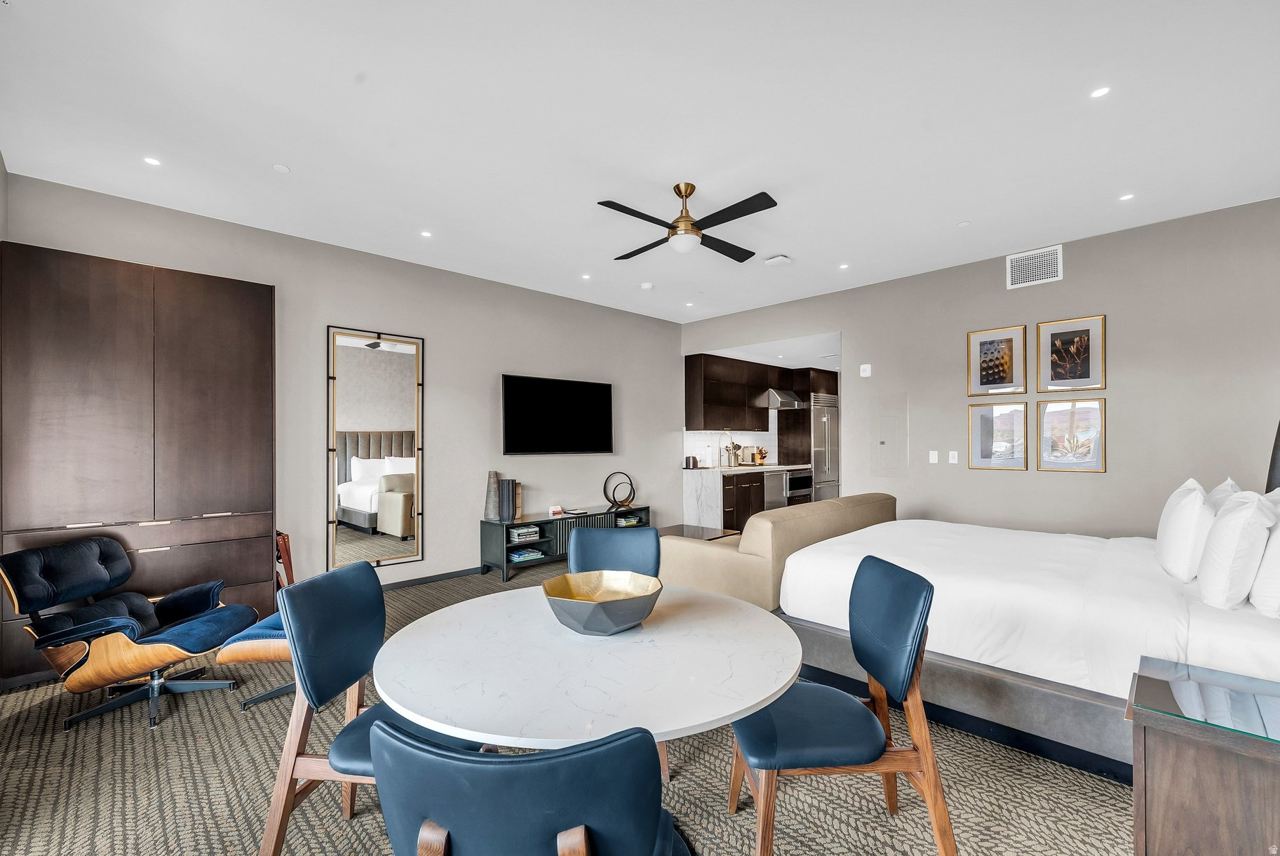 BLACK DESERT VILLAGE CONDOS - Residential