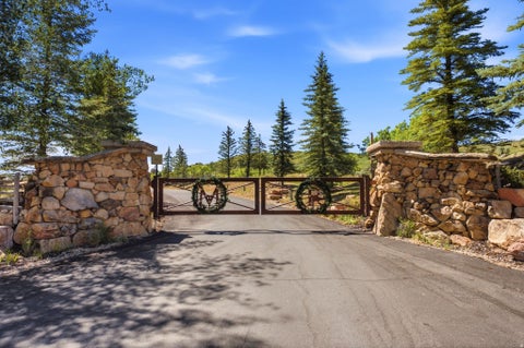 Tiny photo for 5971 N MAPLE RIDGE TRL, Oakley, UT 84055 (MLS # 2168855)