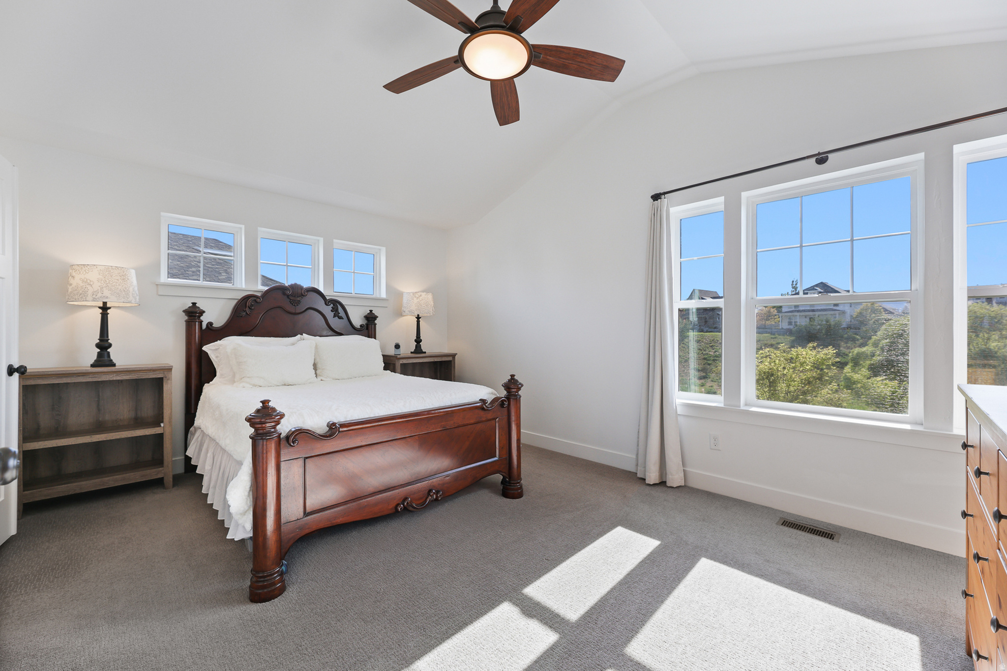 KENNECOTT - Residential