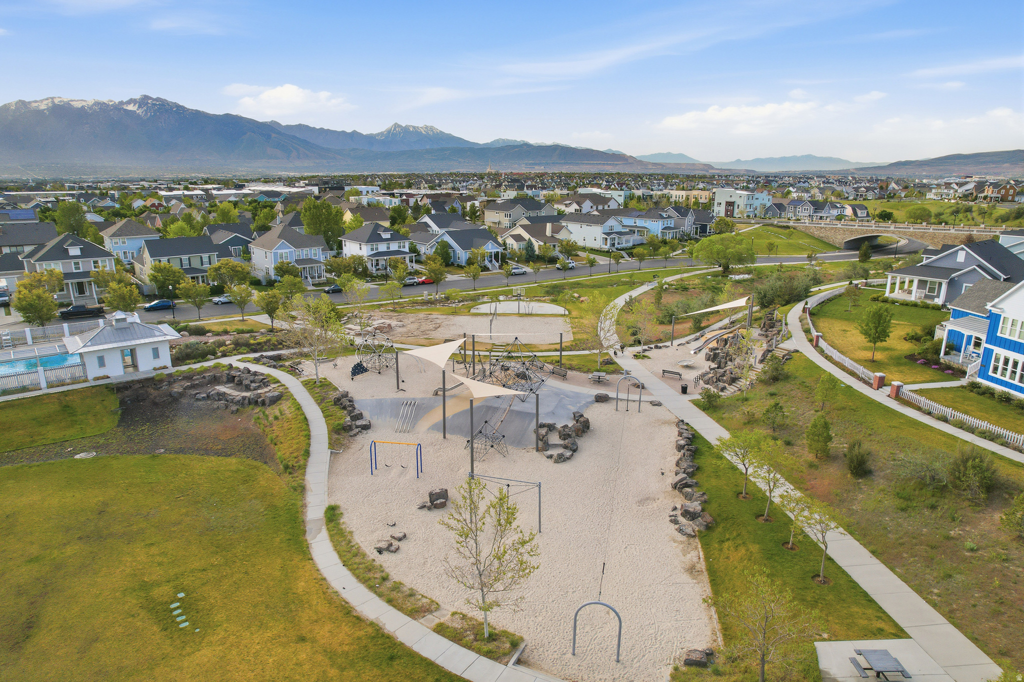 KENNECOTT - Residential